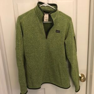 Patagonia women’s Green Better Sweater Quarter Zip